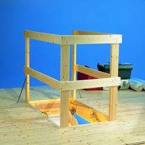 Dolle_Lukenschutzgelaender_Holz_bis_max_130_x_70cm_004033001010005_1.JPEG