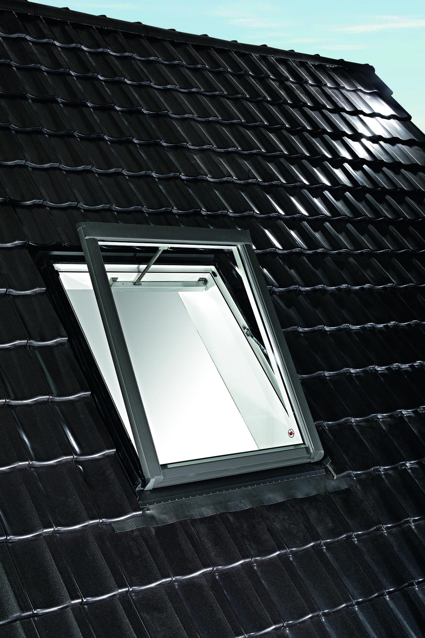 Roto_Designo_R5_Dachfenster_fuer_RWA_2fach_Comfort_Kunststoff_004019022001001001_1.JPEG