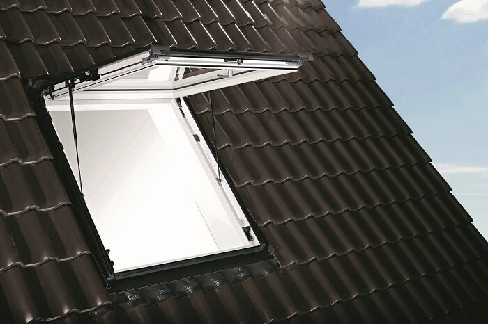 Roto Designo R8 Sicherheits-Dachausstieg 3fach Comfort Holz, AL