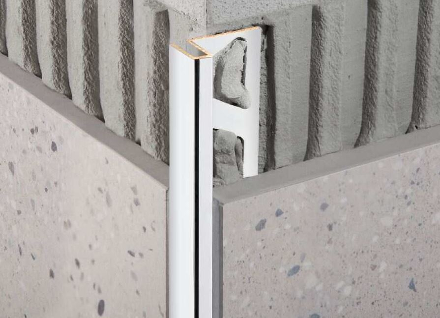 Schlueter_DECO-A_Fliesenschiene_Alu_2_5_m_005001017020001_1.JPEG