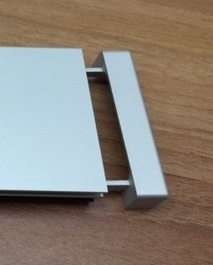 Schlueter_Designbase-CQ_EV_Aussen-_Innenecke_90°_Endkappe_Alu_farbig_beschichtet_brillantweiss_005001022350001_1.JPEG