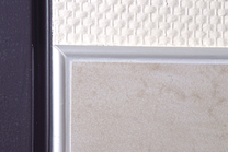 Schlueter_Rondec_DB_Wand-_und_Sockelprofil_2_5_m_Aluminium_natur_matt_eloxiert_005001008008100_1.JPEG