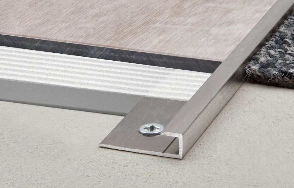 Schlüter Vinpro S Abschlussprofil 2,5 m Alu chrom gebürstet eloxiert