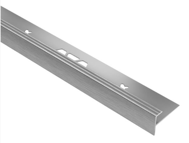 Schlueter_Vinpro_Step_Kantenschutzprofil_2_5_m_Alu_chrom_gebuerstet_eloxiert_005001024004001001_1.JPEG