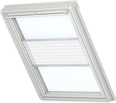 Velux_FHL_1016_Plissee_Kunstoff-u_Holzfenster_Uni_weiss_004011009008101_1.JPEG