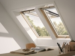 Velux_GPL_3070_Klapp-Schwing-Fenster_Thermo_klar_lackiert_004011001004200001_1.JPEG