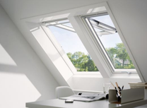 Velux_GPU_0067_Klapp-Schwing-Fenster_Energie_Waermedaemmung_Kunststoff_004011001003270001_1.JPEG