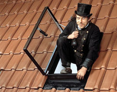 Velux_GVT_7759Z_waermegedaemmter_Dachausstieg_ziegelrot_004011001013002_1.JPEG