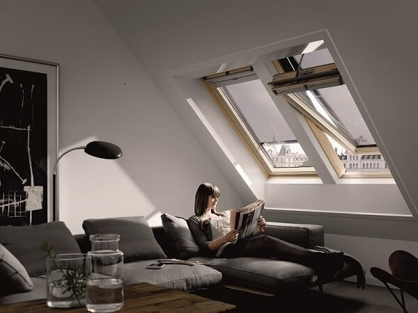 Velux_MSL_5060S_Aussen-Markise_Tageslicht_Netz_schwarz_Solar_004011009007033_1.JPEG